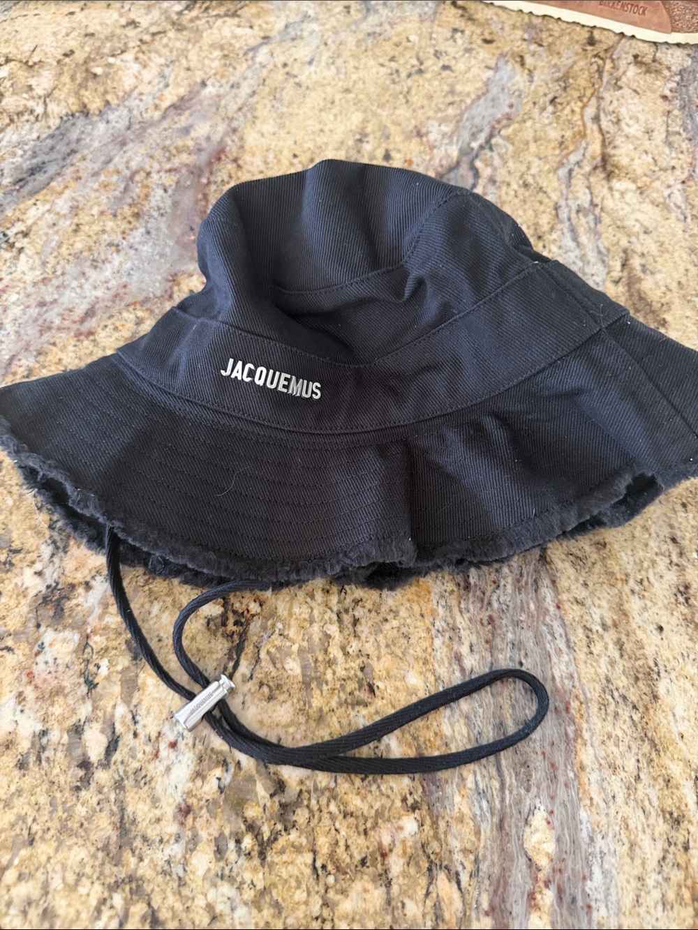 Jacquemus Black women Bucket Hat with Chin Strap